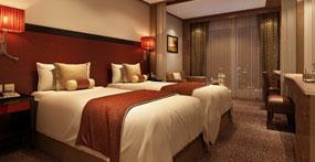 长江神话号游轮阳台标准间图片