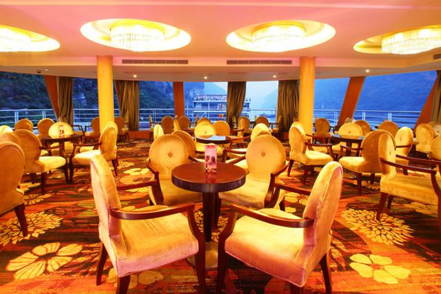 世纪江山如诗游轮多功能大厅