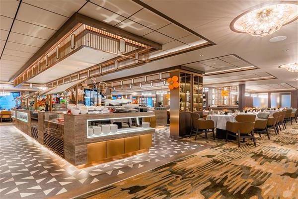 世纪梦想号游轮VIP餐厅