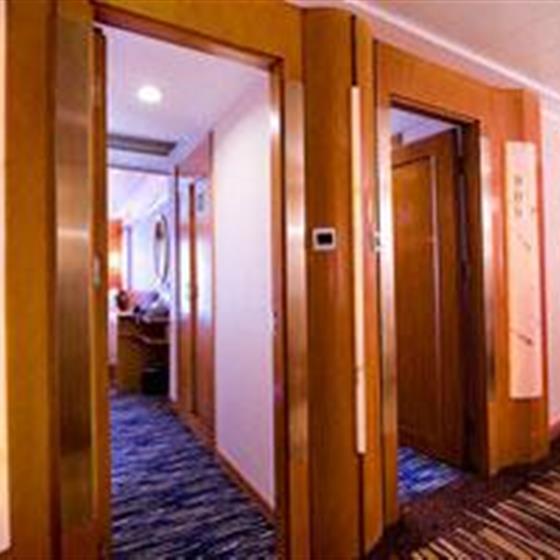 维多利亚凯璇号游轮美维凯莎号游轮通道