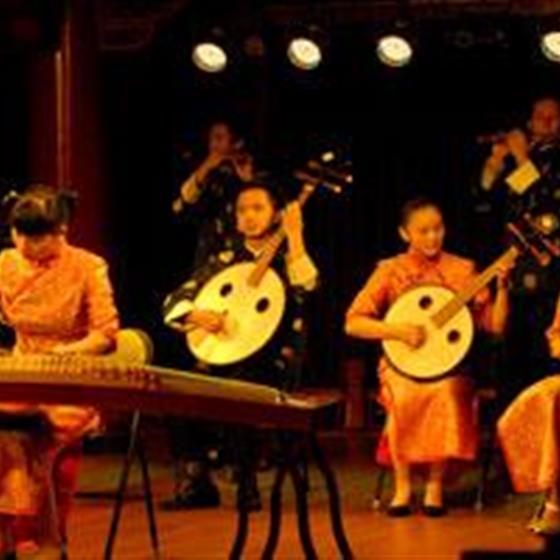 维多利亚凯珍号游轮凯珍号游轮文艺表演