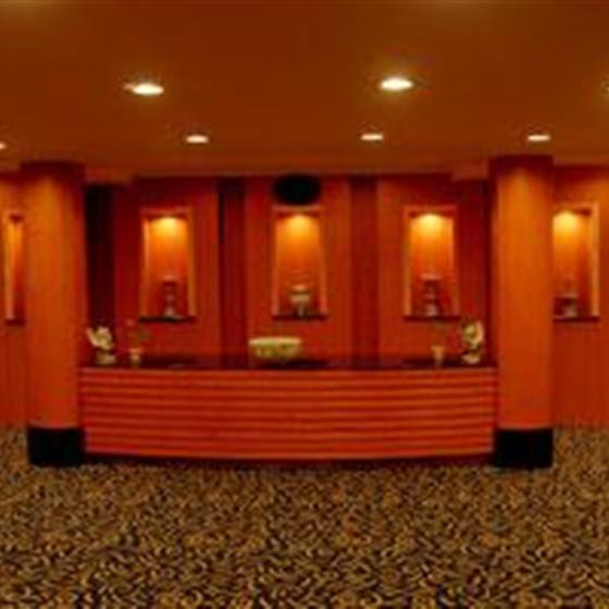 维多利亚凯珍号游轮凯珍号游轮科罗拉餐厅