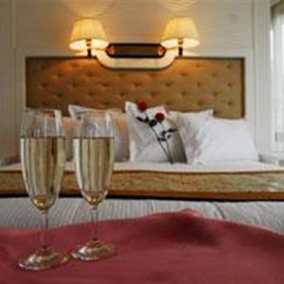 维多利亚凯蕾号游轮游轮美维凯蕾号游轮香格里拉套房