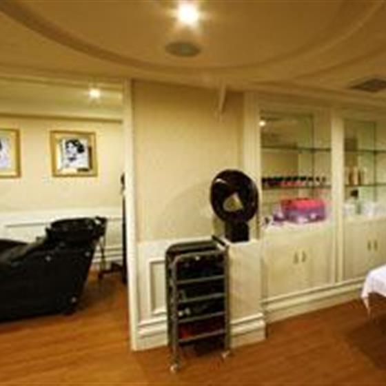 长江黄金一号游轮游轮黄金一号游轮（美容美发室）