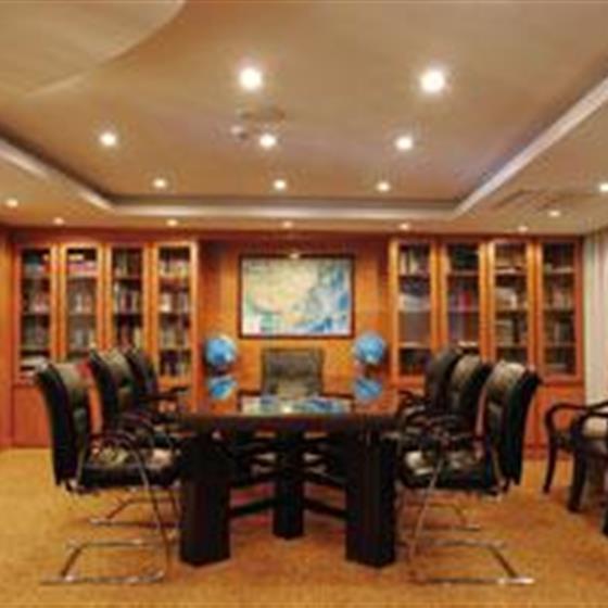 长江传说号游轮会议室