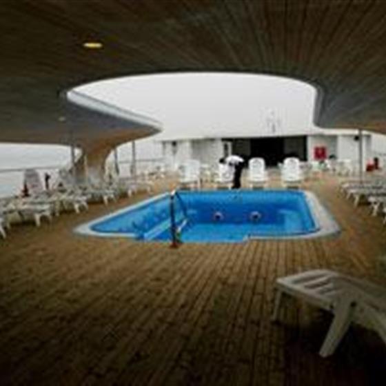 长江一号游轮游轮阳光甲板-2_resize