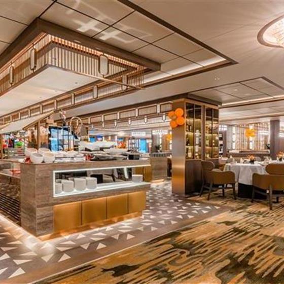 世纪梦想号游轮VIP餐厅